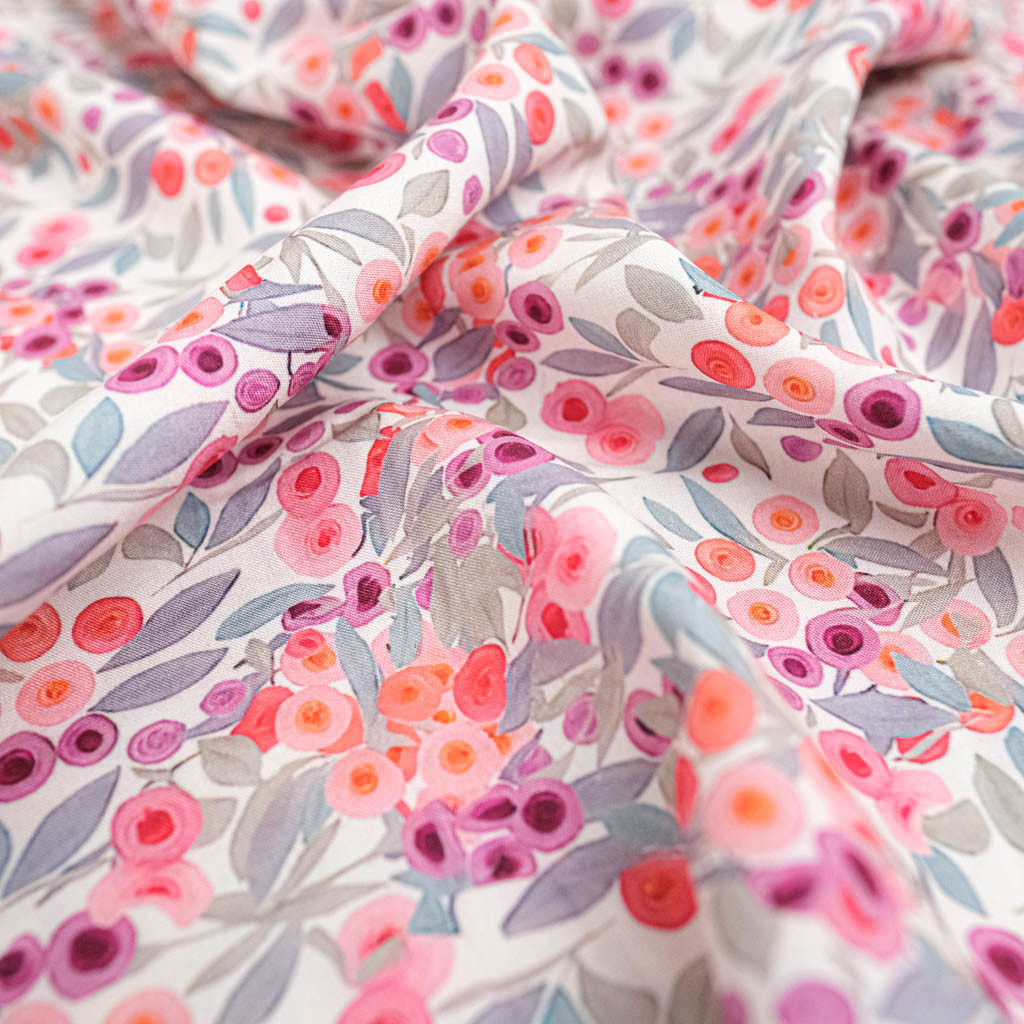 Viscose Ecovero Motif Floral Rose - Maison Klem